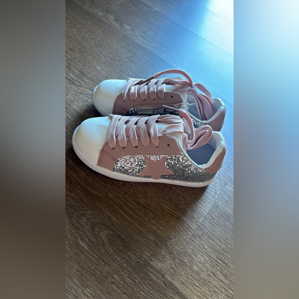 Size 10 Brand New glitter shoes